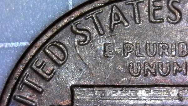 1982-P-Lincoln-Cent-With-Die-Crack-And-Retained-Interior-Die-Break
